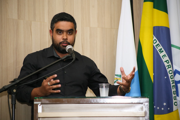 Segundo o secretário da Transparência e Controle, Felipe Quintanilha, esta é uma importante oportunidade para a população contribuir com sugestões para o bairro (Foto: Antônio Cruz)