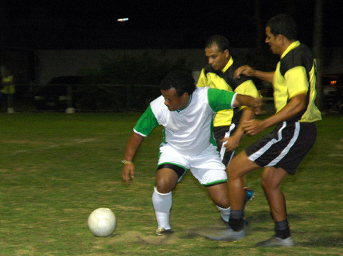 Servidores municipais têm se reunido em torno do futebol (Foto: Check)