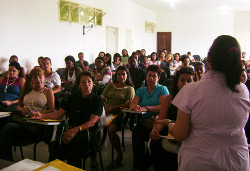 Recentemente os educadores passaram por curso de capacitação (Foto: Divulgação)