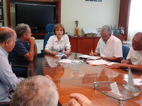 O encontro reuniu o  secretário de Cultura, Orávio de Campos; o subsecretário Sérgio Alvarenga, a diretora Maria Lúcia Bittencourt; a presidente da CDL, Maria Luiza Schultz, o empresário Sérgio de Oliveira, da Acic, além de representantes das ba (Foto: Divulgação)