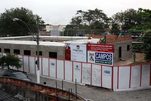 AS obras da nova creche escola estão em ritmo acelerado (Foto: Gerson Gomes)