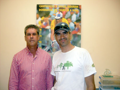 No encontro, Magno Prisco e o presidente da Federação de Ciclismo do Estado, Cláudio Santos, falaram sobre a realização da Prova Ciclística de São Salvador (Foto: Divulgação)