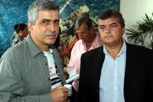 Os secretários Eraldo Bacelar e Eduardo Crespo receberam representantes de vários setores para o café da manhã (Foto: César Ferreira)