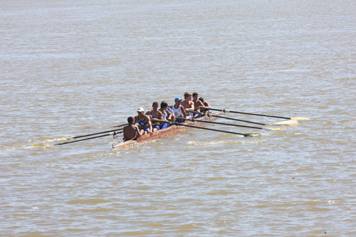 Previsão de chuvas e ventos fortes adiaram a Regata Noturna (Foto: Gerson Gomes)