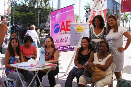 A concentração aconteceu nesta segunda (6), às 9h, na Praça São Salvador (Foto: Gerson Gomes)