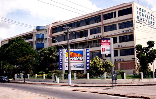 O secretário Paulo Hirano informa quais são as unidades de saúde que funcionarão nesta quarta-feira (08), feriado municipal de Nossa Senhora da Conceição (Foto: Antônio Leudo)