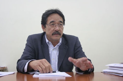 O secretário de Saúde, Paulo Hirano fala sobre as perdas (Foto: Antônio Leudo)