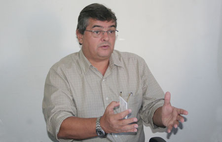 Segundo Eraldo Bacelar, serão abordados os desafios sociais e econômicos e políticos, postos para Campos e Região, por um projeto do porte do Complexo do Açu, em São João da Barra (Foto: Antônio Leudo)