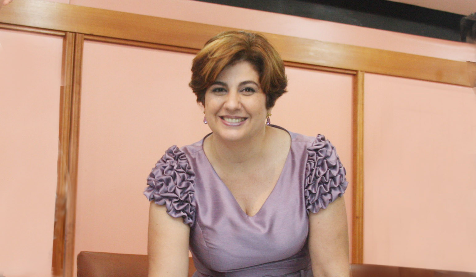 A Lei 8.198/2010 será assinada pela prefeita Rosinha, às 15h30, no auditório do  Centro Administrativo José Alves de Azevedo, sede da Prefeitura (Foto: Hugo Prates)