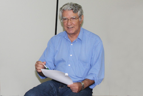 Edson Batista é mestre em cirurgia pela UFRJ e tem vasta experiência na vida pública (Foto: Check)