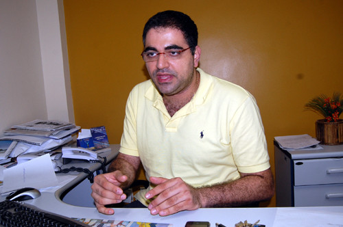 O diretor da Vigilância Epidemiológica, Charbel Kuri, ressalta as ações desenvolvidas (Foto: Antônio Leudo)