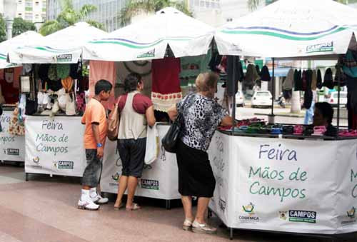 A Feira Mãos de Campos já é tradicional na cidade (Foto: Antônio Leudo)