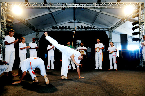 A apresentação dos praticantes da capoeira está marcada para às 14 horas (Foto: César Ferreira)