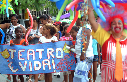 Ano passado os artistas também foram para as ruas lembrar a data (Foto: César Ferreira)