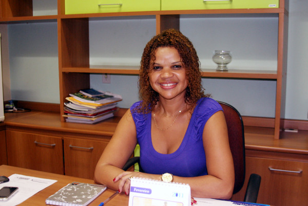 A advogada Izaura de Sá Freire assumiu nesta sexta-feira (11), a Secretaria de Família e Assistência Social, substituindo Henrique Oliveira, que volta ao comando da Defesa Civil (Foto: Rogério Azevedo)