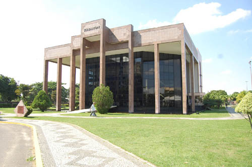 O Concurso Campos em Arte, receberá as obras que foram inscritas até o próximo dia 24 (Foto: Gerson Gomes)