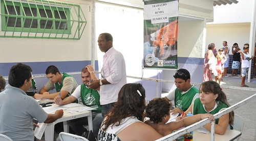 O programa esteve no Farol, este ano, duas vezes durante o verão e ofereceu vários atendimentos (Foto: )