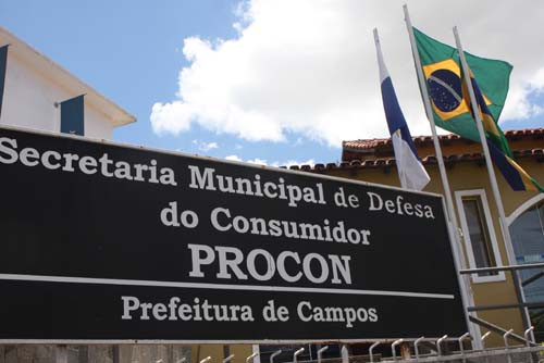 O Procon de Campos realizou entre os dias 22 e 23 de março, pesquisa em vários postos de combustível do município. (Foto: Gerson Gomes)