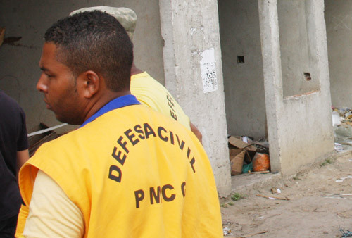 Defesa Civil trabalha na implantação de novos núcleos (Foto: Antônio Leudo)