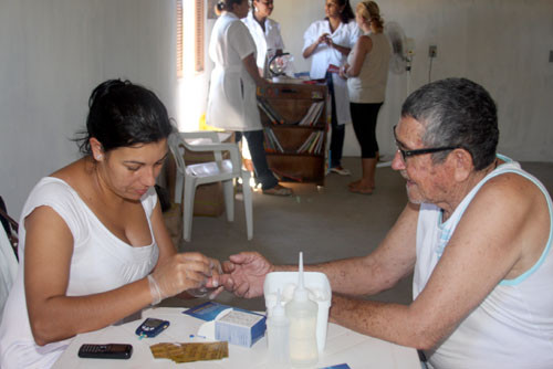 Recentemente houve atendimento em um dos assentamentos na localidade de Marrecas (Foto: Check)
