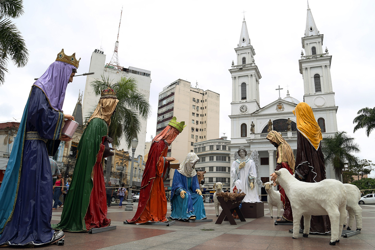 Teatro: AS FIGURAS DO PRESÉPIO e PRESÉPIO SEM JESUS