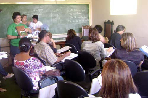 A coordenação do Programa Escola Ativa, da Secretaria Municipal de Educação, capacitou nesta terça-feira (24), cerca de 47 diretores que atuam nas escolas da zona rural (Foto: Divulgação)