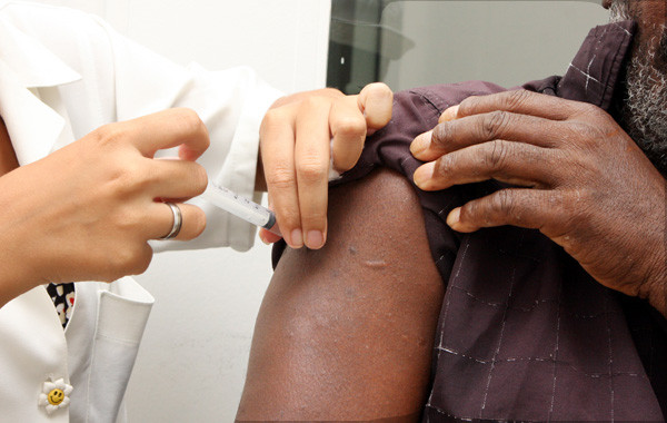 Todos os pólos de vacinação contra a nova gripe estarão abertos das 8h às 16h (Foto: Gerson Gomes)