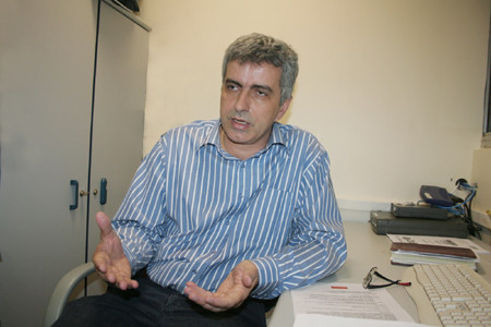 O presidente do Fundecam, Eduardo Crespo, fala dos empreendimentos já abertos em Campos a partir do Fundecam (Foto: Antônio Leudo)