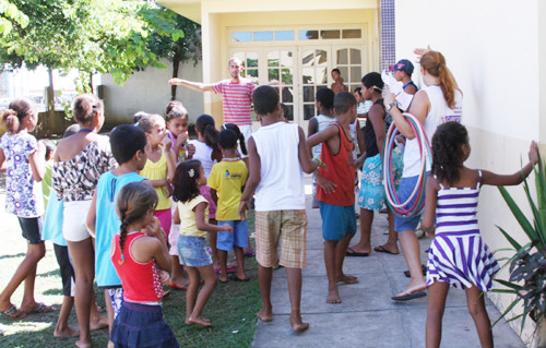 A secretária Joilza Rangel ressaltou que o objetivo é aproximar a comunidade da escola (Foto: Antônio Leudo)