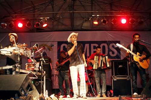 Um das atrações da Rancheirada foi a banda de forró Di Doido (Foto: César Ferreira)