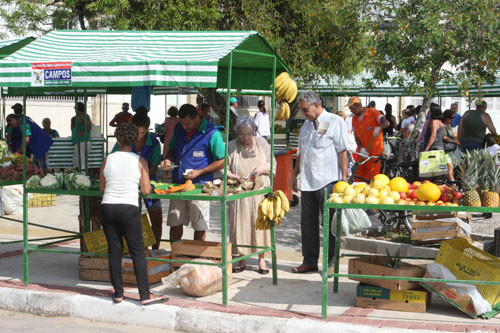 A Feira da Roça leva qualidade aos consumidores de toda a região (Foto: Rogério Azevedo)