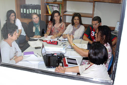 Grupo de trabalho se reuniu na última quarta para criação do Centro (Foto: Gerson Gomes)