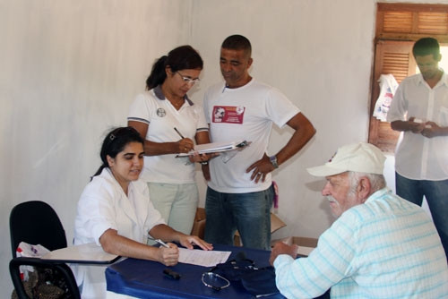 O Programa de Assistência aos Assentamentos e Quilombolas (Paaq), retorna hoje, das 9h às 16h, para atender os moradores da área quilombola de Aleluia (Foto: Check)