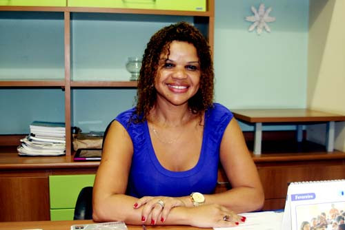 A secretária da Família e Assistência Social, Izaura Freire, vai falar sobre política e plano municipal para as mulheres (Foto: Divulgação)