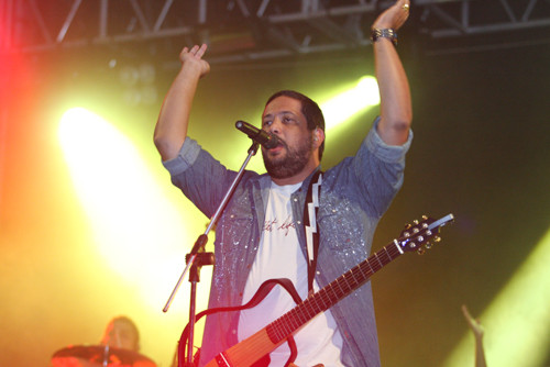 O cantor fernandinho faz show de encerramento no aniversário de 175 anos de Travessão. (Foto: Gerson Gomes)