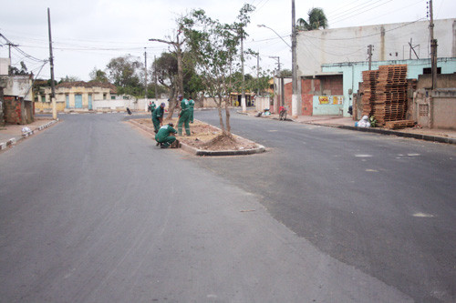 Os trabalhos, a partir de agora, passam a ser de urbanização da via, com a construção das calçadas e do canteiro central (Foto: Antônio Leudo)