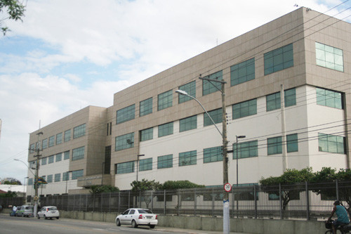 A Prefeita Rosinha recebe, na manhã desta sexta (21), na sede da prefeitura, o presidente do TJ-RJ, Manoel Alberto Rebello dos Santos, para a assinatura da escritura de doação da área do Fórum Maria Tereza Gusmão de Andrade (Foto: Antônio Leudo)