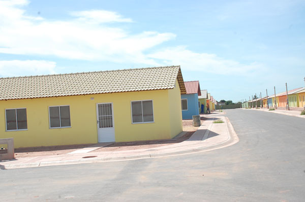 Através do programa Morar Feliz, já foram entregues 1.946 casas neste ano (Foto: Gerson Gomes)