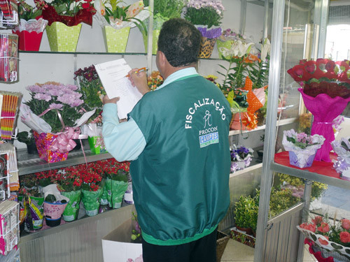 A diferença de preços de alguns produtos pode chegar a 50% entre os estabelecimentos (Foto: Divulgação)