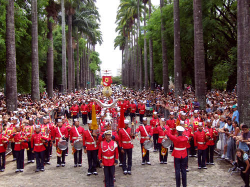 A Banda Marcial dos Fuzileiros Navais se apresentará pela primeira vez em Campos neste final de semana (Foto: Divulgação)