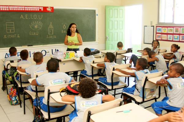 A Secretaria Municipal de Educação (Smec) comunica aos pais e responsáveis que o processo referente ao ano de 2012, para realização da pré-matrícula para as unidades da rede termina nesta sexta-feira (2) (Foto: Carlos Grevi)