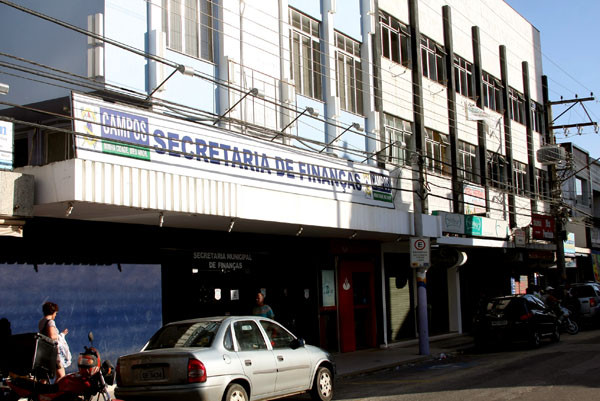 O parcelamento das dívidas pode ser feito a partir de segunda-feira (26), na Central de Atendimento da Secretaria de Finanças ou na Procuradoria Geral do Município, para quem já estiver incluído na Dívida Ativa (Foto: Jônatas Manhães)