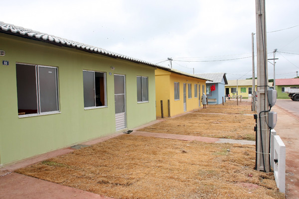 A terceira fase da capacitação específica para qualificar os funcionários que vão atuar como síndicos, nos conjuntos habitacionais do programa Morar Feliz (Foto: Rogério Azevedo)