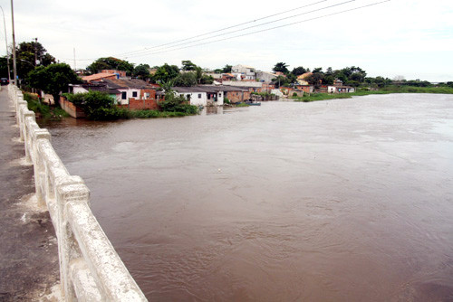 O Rio Ururaí permanece com nível estabilizado em 3.68m (Foto: Antônio Leudo)