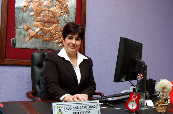 A Prefeita Rosinha Garotinho já entregou 17 unidades de saúde e reformou mais 65 (Foto: Gerson Gomes)