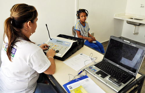 A primeira ação coletiva do PSE foi realizada em 20 de abril no Ciep do Parque Aurora (Foto: Marcelo Equeff)