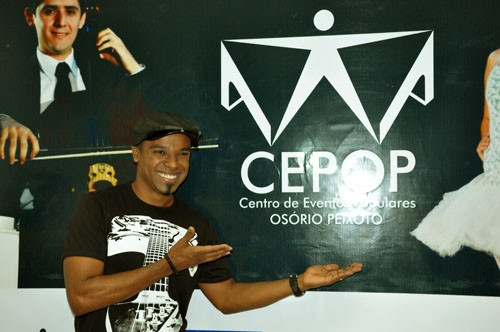 No contraste do antes e depois de Zilda dos Santos é possível sentir as mudanças ocorridas (Foto: Rodolfo Lins)