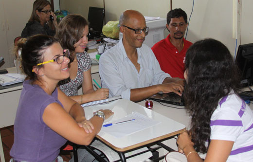 O representante do Conselho Nacional de Segurança Alimentar (Consea), Moisés Machado, de Brasília, realizou uma visita ao setor de Segurança Alimentar e Nutricional da Secretaria da Família e Assistência Social (Foto: Rodolfo Lins)