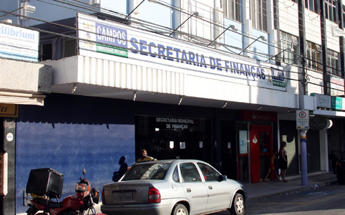 O pedido de isenção do IPTU deve ser feito na própria Secretaria de Finanças (Foto: Divulgação)