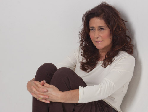 Na ocasião, a Cia Musicatto irá apresentar dois números musicais e, após a solenidade, haverá show da cantora Joanna (Foto: Divulgação)